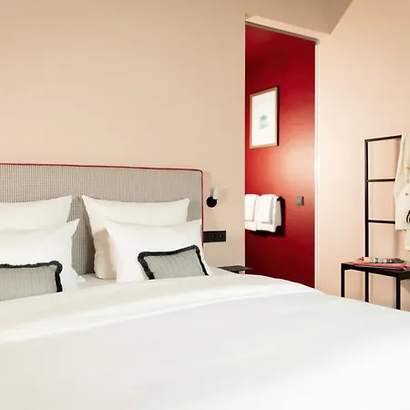 Miano By Limehome Hotel 3*