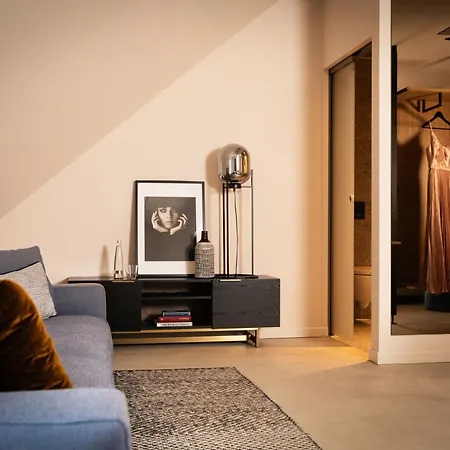 Miano By Limehome 3*