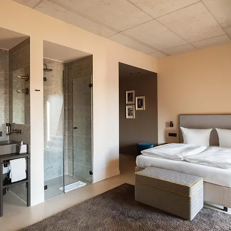Miano By Limehome