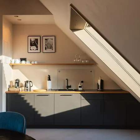Miano By Limehome 3*