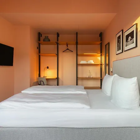 Hotel Miano By Limehome München