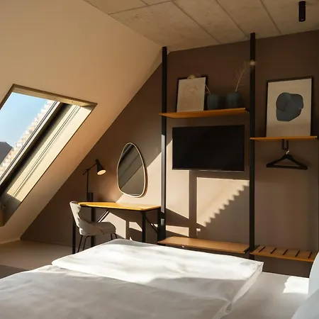 Hotel Miano By Limehome 3*