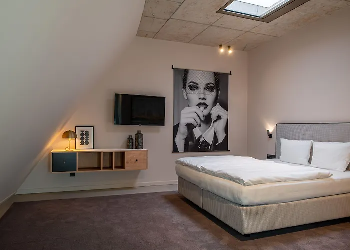 Hotel Miano By Limehome 3*