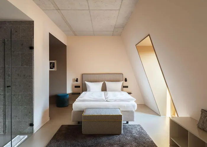 Hotel Miano By Limehome 3*